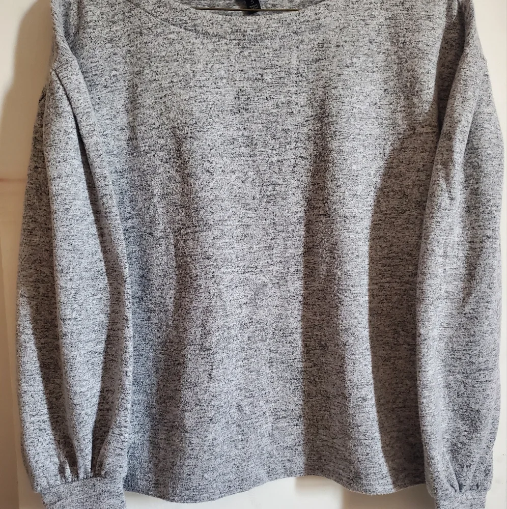 BANANA REPUBLIC SWEATER